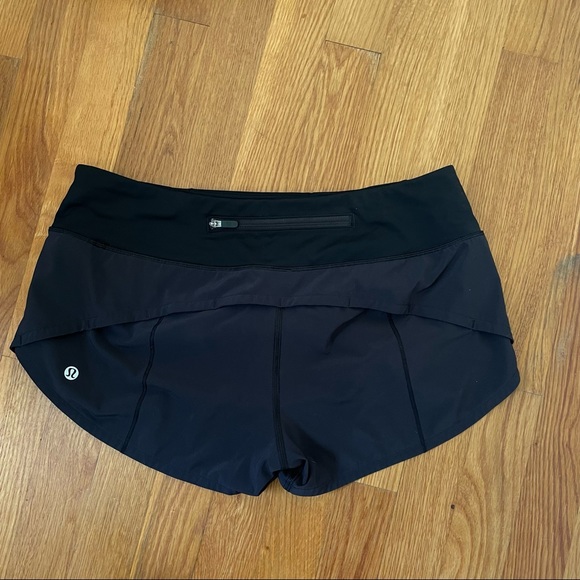 lululemon Speed Up Shorts 2.5” low rise - 6 - Picture 4 of 5
